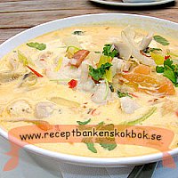 Thaisoppa med kyckling (4 port)